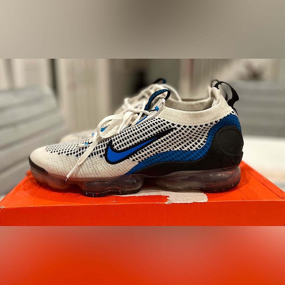 Vapormax 2021 photo blue